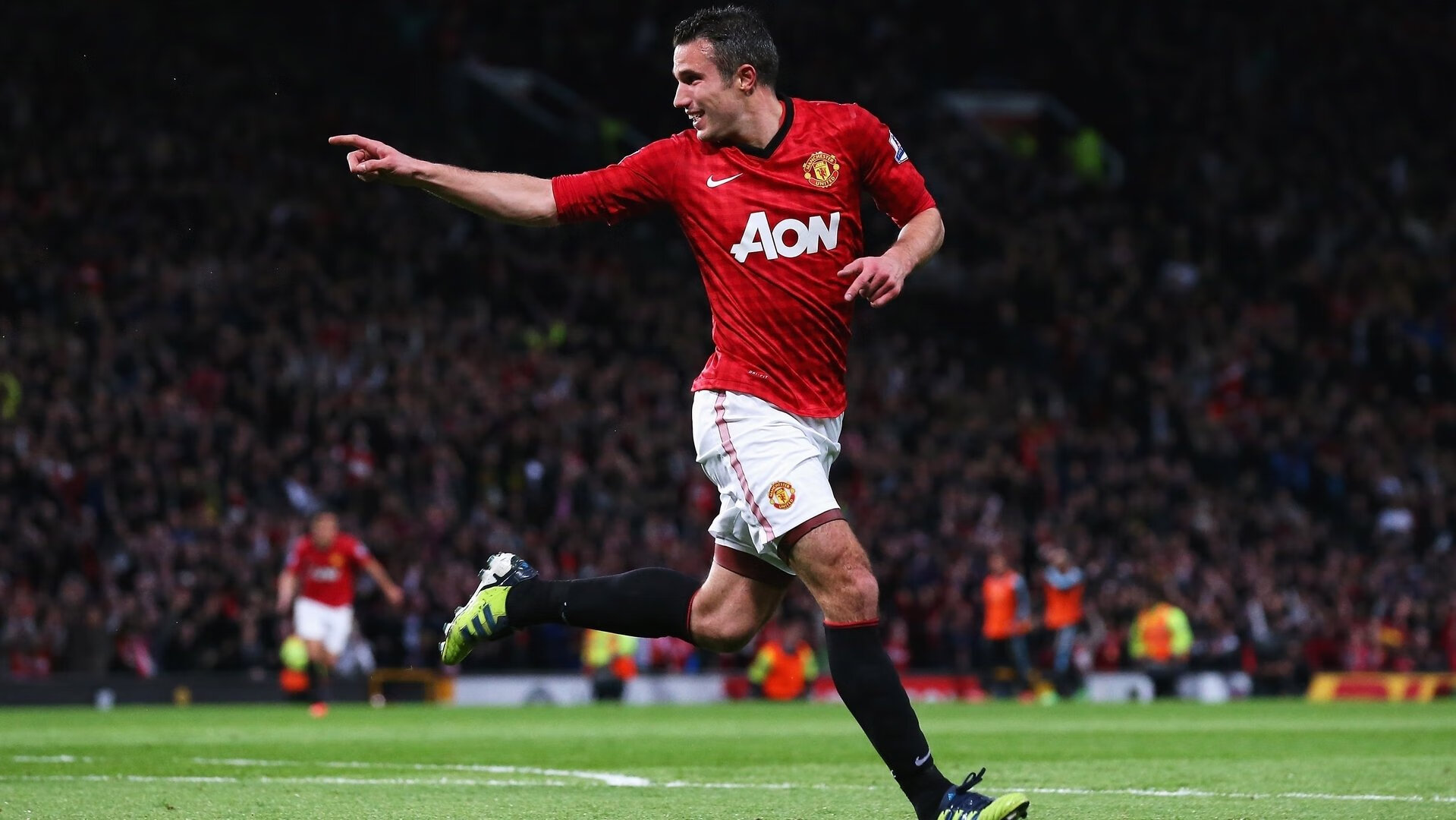 ky体育娱乐-联赛新星砍下生涯最高得分，成为焦点人物，联赛最佳